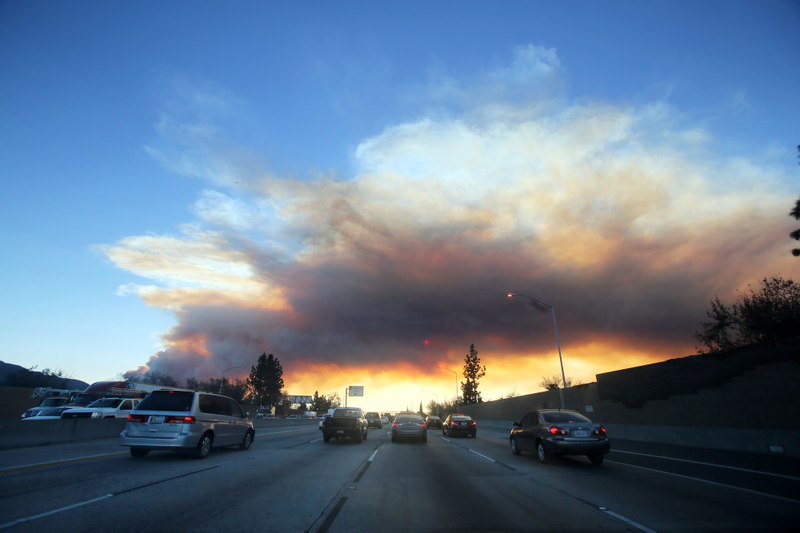 Illustration for article titled Impressive images of the California wildfire